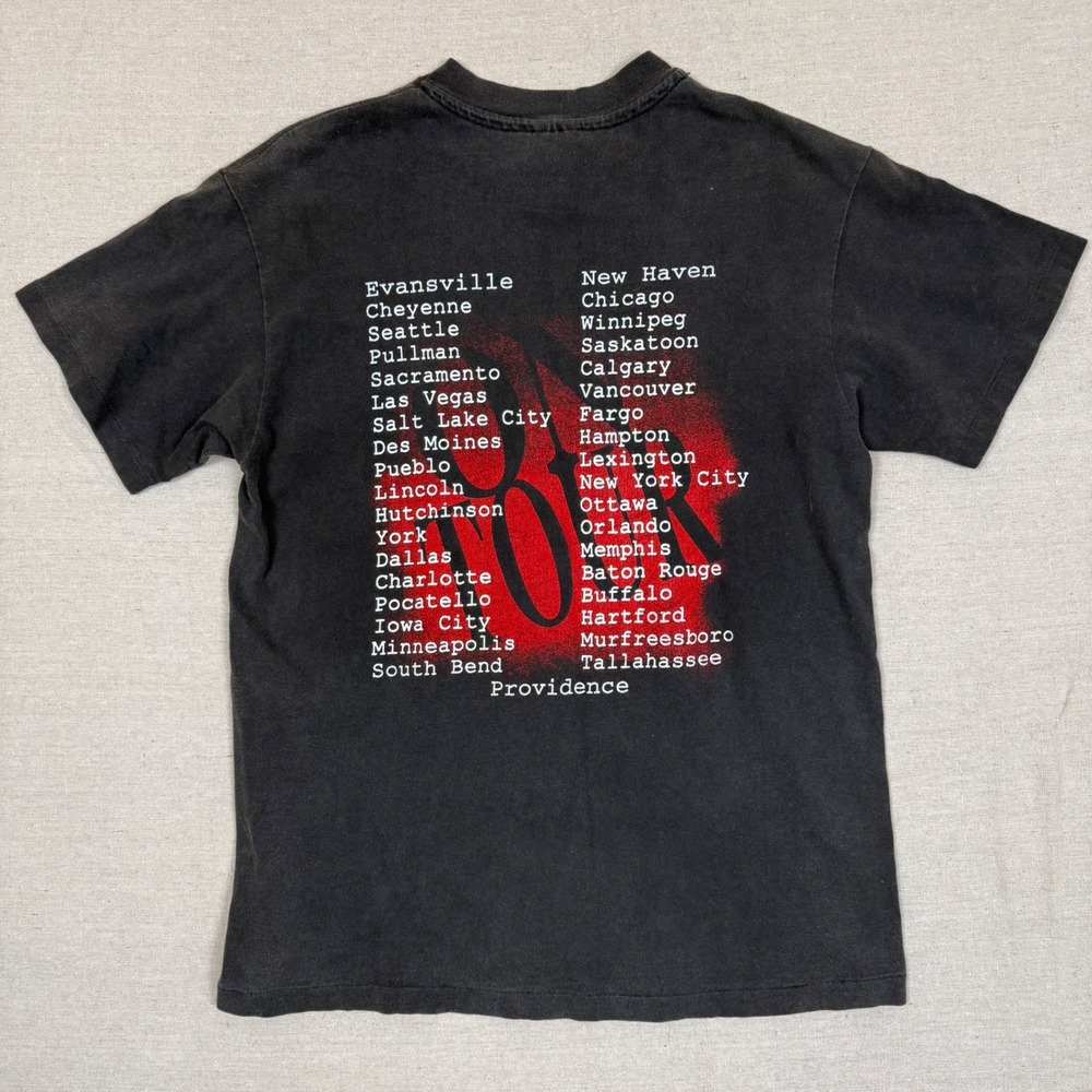 Vintage 1993 Garth Brooks Tour Shirt Medium 19x26.5 Single Stitch Black Tee 90s - Picture 4 of 7